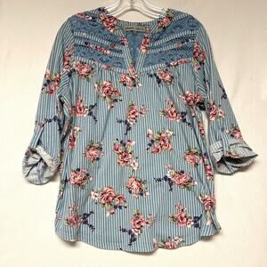 Womens Size XL Crochet Lace Top Floral Stripe Print Roll Tab Sleeves Soft Comfy